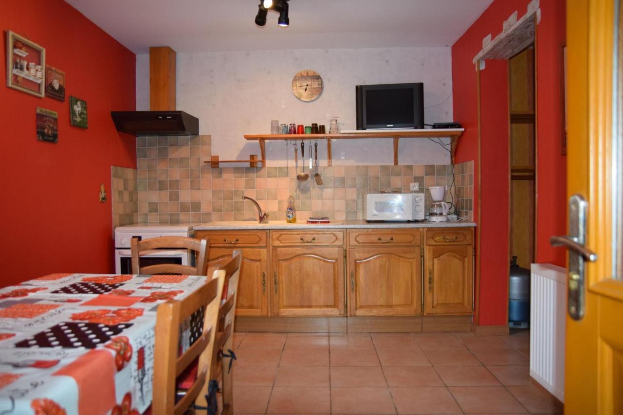 Vacance Conviviales Dans Les Vosges 8 Gites Ban-de-Sapt Zimmer foto