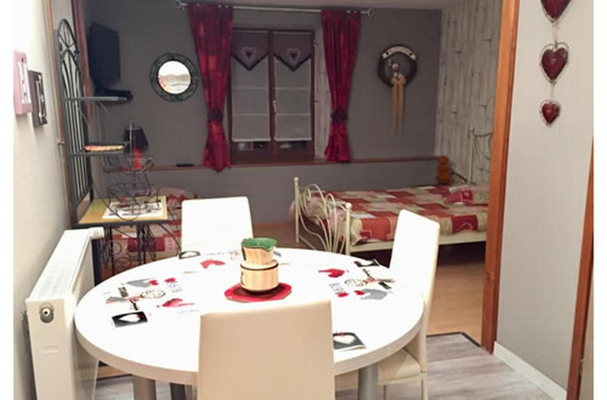 Vacance Conviviales Dans Les Vosges 8 Gites Ban-de-Sapt Zimmer foto