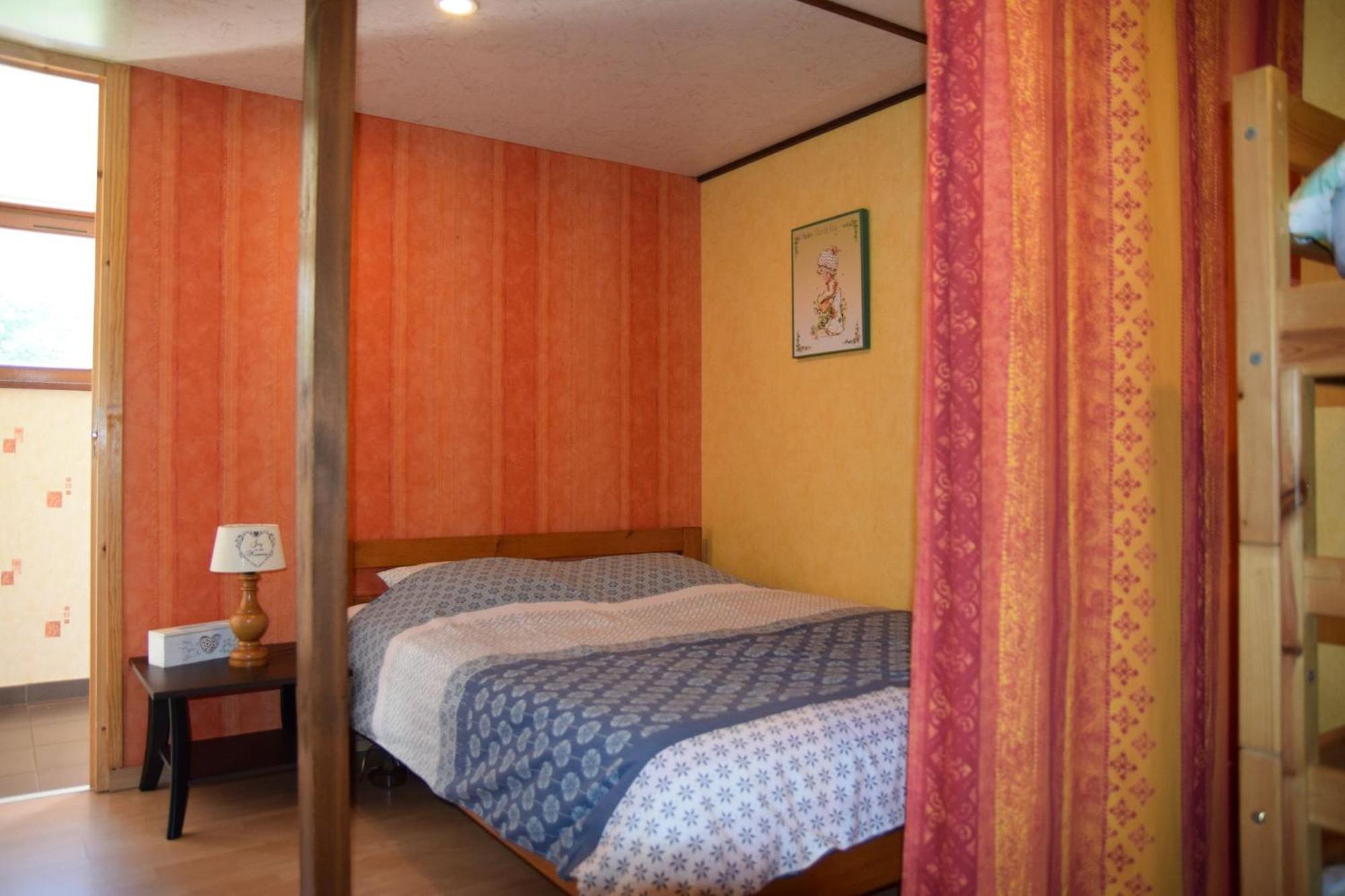Vacance Conviviales Dans Les Vosges 8 Gites Ban-de-Sapt Zimmer foto